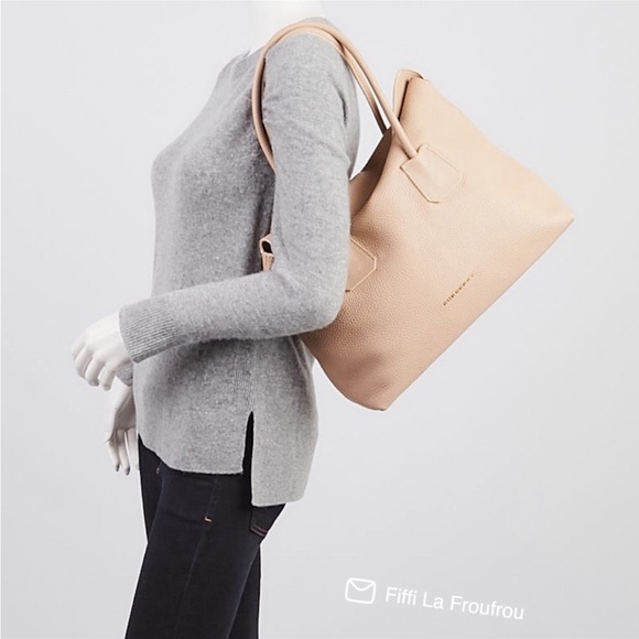 Authentic Burberry bag - Picture 4 of 16